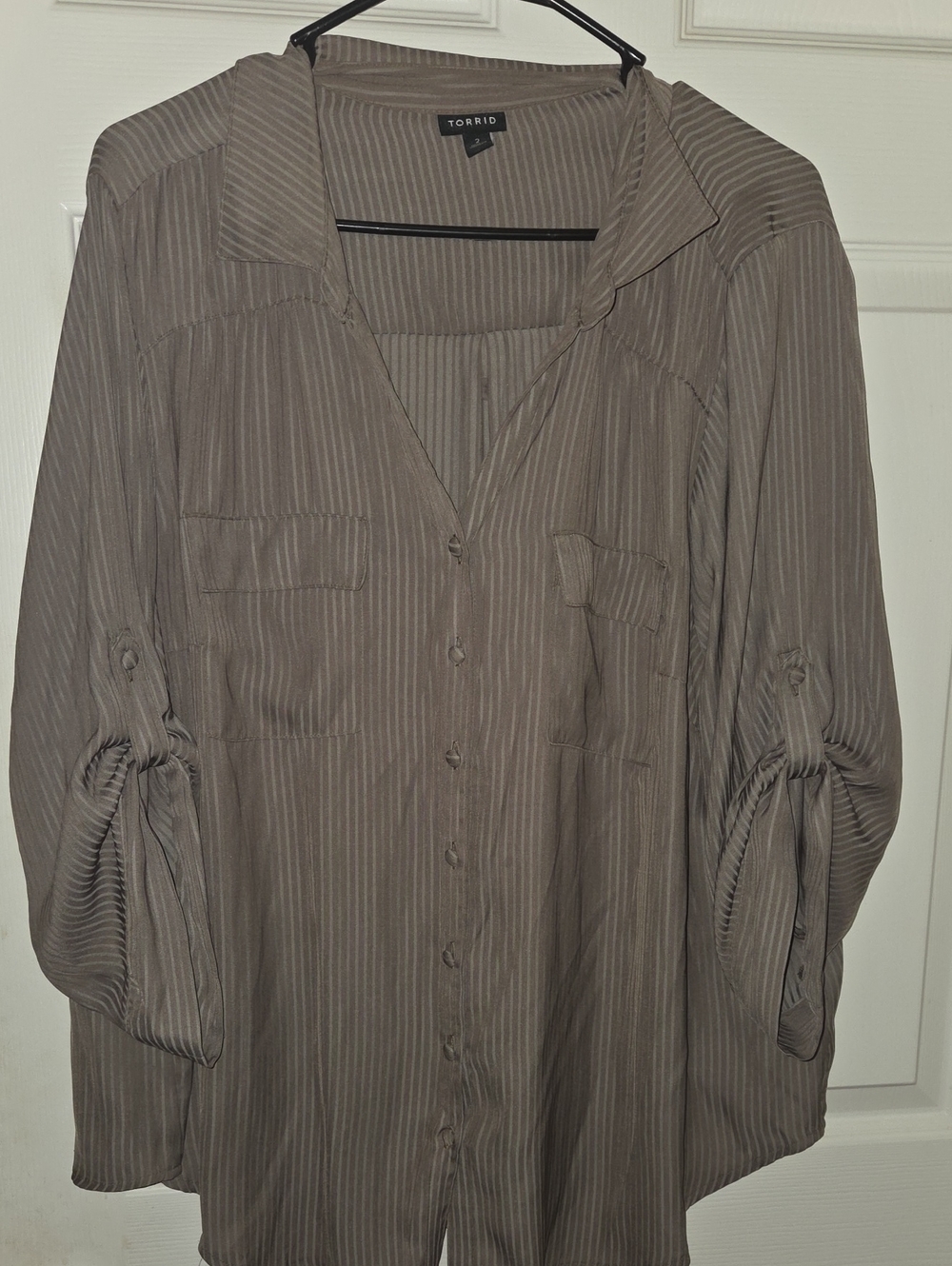 Torrid Size 2 Taupe Pinstripe Harper Button-Down Shirt